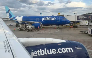 Kreditur JetBlue Gandeng PJT Partners untuk Restrukturisasi