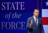 Hegseth Pecat Perencana Militer AS di Tengah Isu Iran