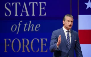 Hegseth Pecat Perencana Militer AS di Tengah Isu Iran