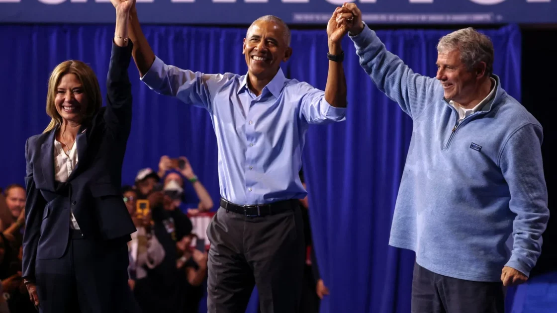 Obama Kecam Kekejaman Trump dalam Kampanye Ohio