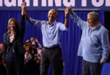 Obama Kecam Kekejaman Trump dalam Kampanye Ohio