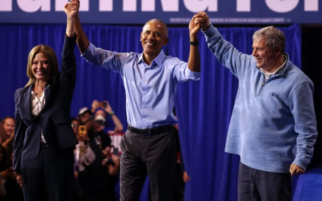 Obama Kecam Kekejaman Trump dalam Kampanye Ohio