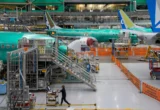 Saham Boeing Anjlok 10 Persen Akibat Penundaan Produksi 737 Max