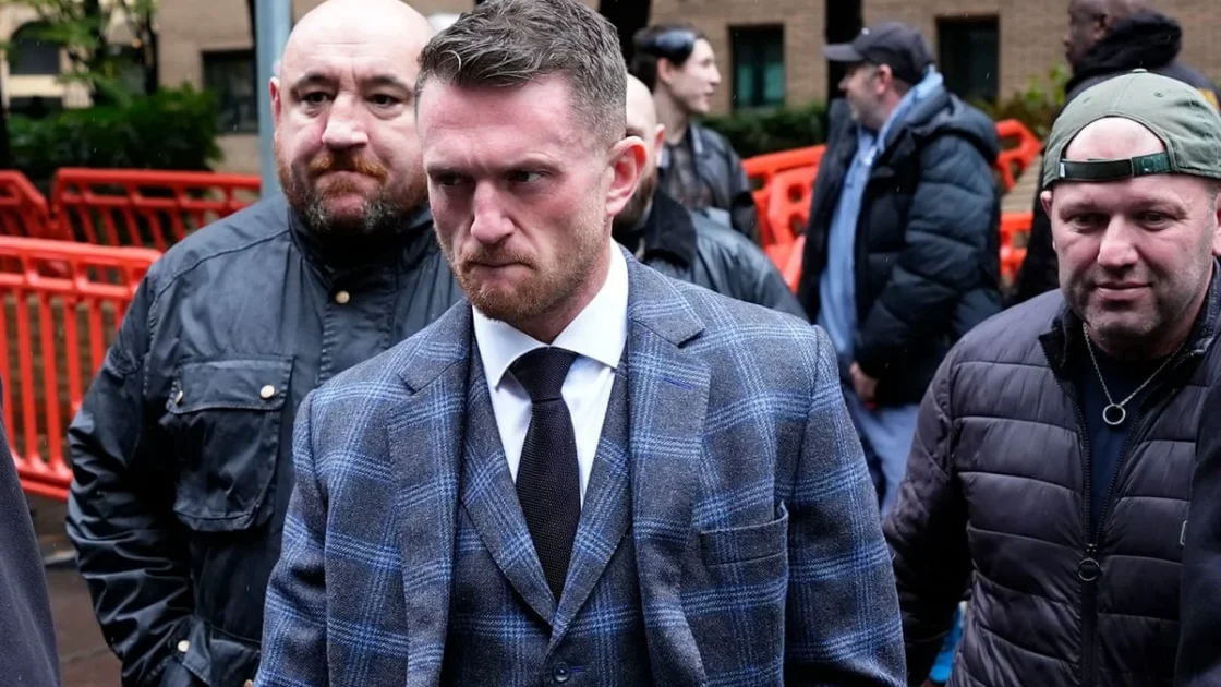 Jaksa Sebut Tommy Robinson Ancam Jurnalis dan Tukang Bully