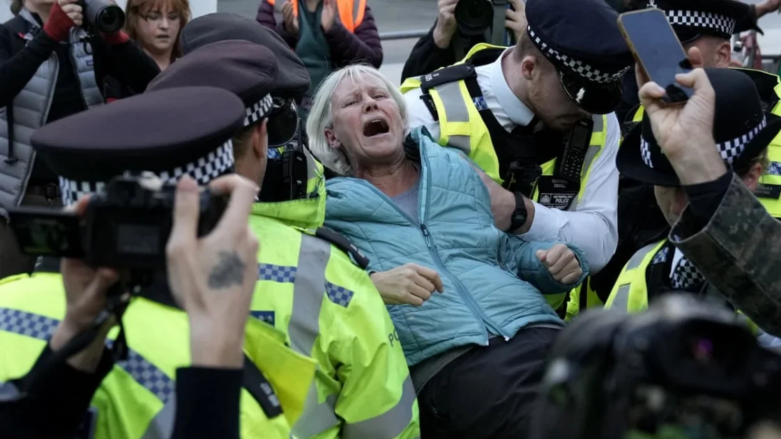 Demo Larangan Palestine Action di London, Polisi Mulai Menangkap