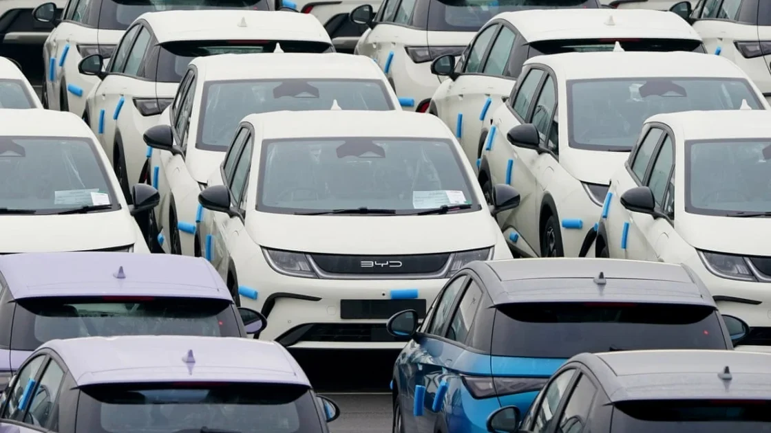 Kebijakan EV Inggris Terancam Mundur, Emisi Bisa Naik