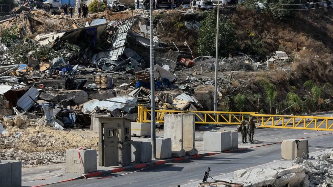 Pasukan Israel Ratakan Lingkungan di Hebron, Ribuan Mengungsi