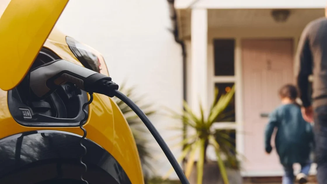 Inggris Kaji Insentif Mobil Listrik Jadi Pembangkit Listrik