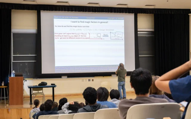Profesor Matematika UC Berkeley Hentikan Penilaian Pekerjaan Rumah