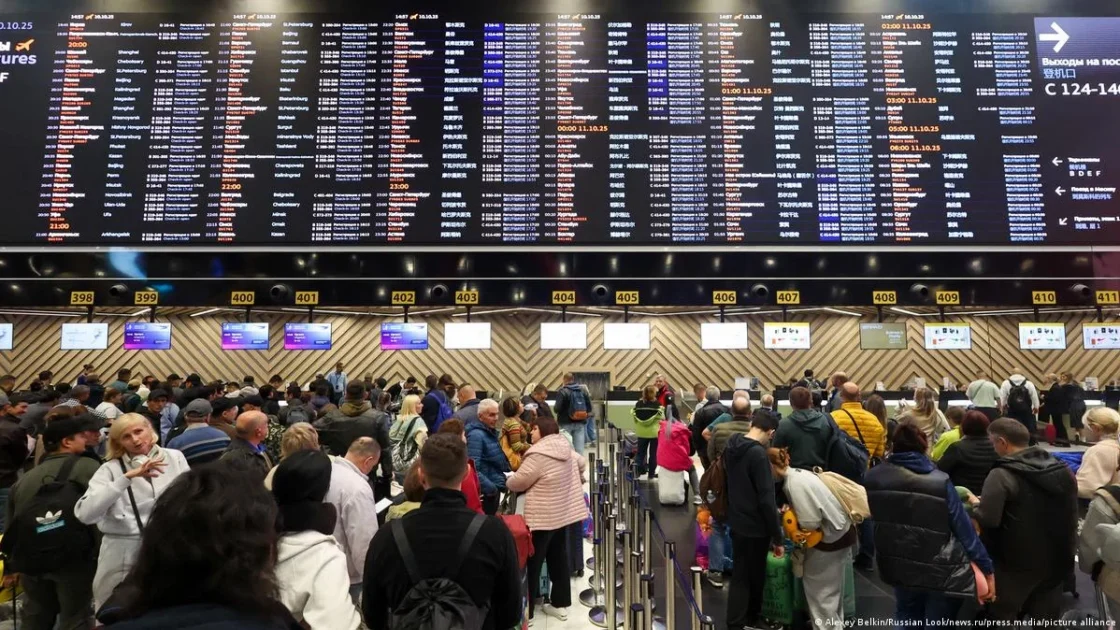 Ukraina Lumpuhkan Bandara Moskow Lewat Serangan Drone