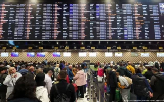 Ukraina Lumpuhkan Bandara Moskow Lewat Serangan Drone