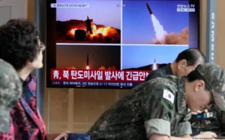 Korea Utara Tembakkan 10 Rudal Balistik ke Laut