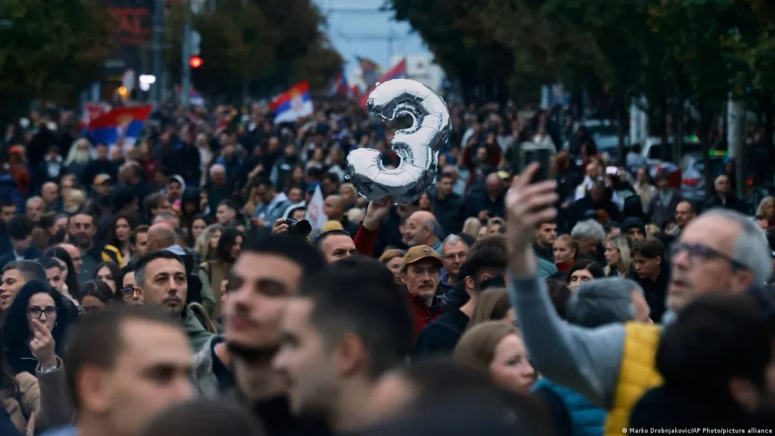 Pemilu Serbia: Gerakan Mahasiswa Tantang Aleksandar Vucic