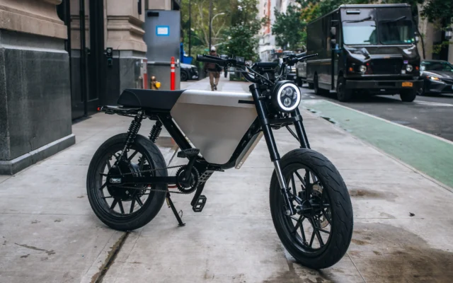 Menyelami Spesifikasi dan Daya Tahan Onyx RCR 80V E-Bike