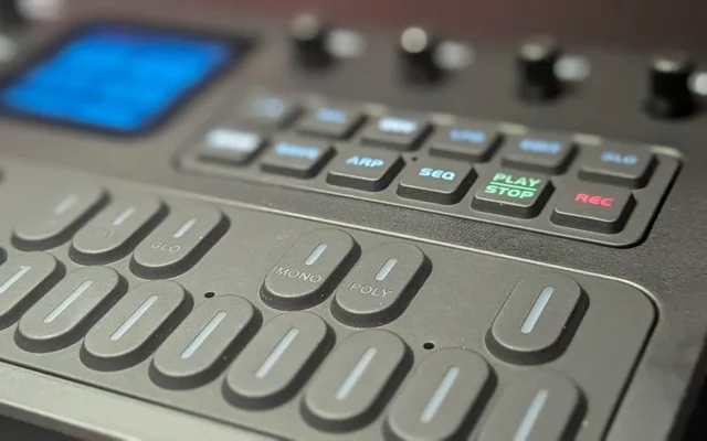 Mengenal M-Vave FM-1: Sintetisator Murah yang Bisa Main Doom
