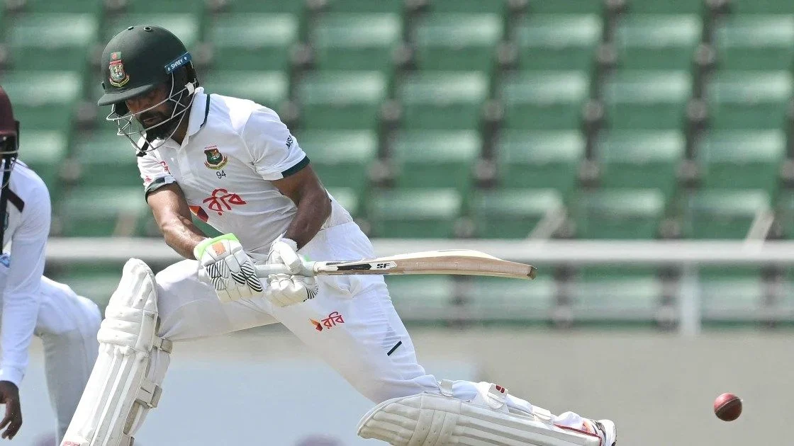 Shadman Islam Cetak 99 Runs, Bangladesh Raih 213-3
