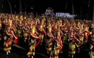 Siswi Sekolah Rakyat Tampil di Gandrung Sewu 2026