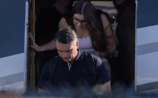 Flávio Bolsonaro Kabur ke AS Usai Kalah Pemilu Brasil