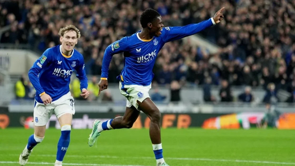 Everton Tekuk Newcastle 3-1 dan Lolos Perempat Final