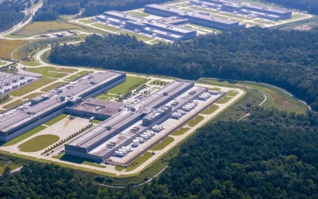 Warga AS Tolak Proyek Data Center Meski Dibayar Rp154 Juta