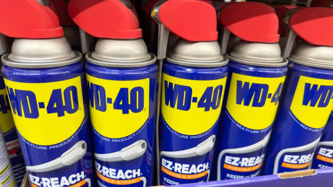 Enam Mitos WD-40 yang Masih Dipercaya Penggemar Otomotif