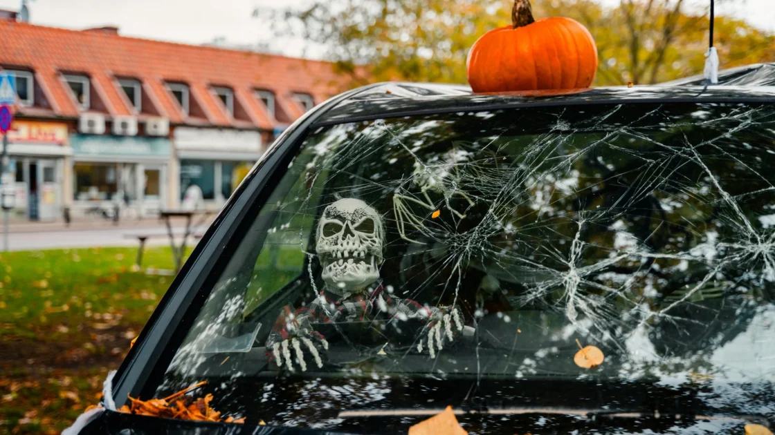4 Ide Kreatif Hias Mobil untuk Trunk-Or-Treat Halloween