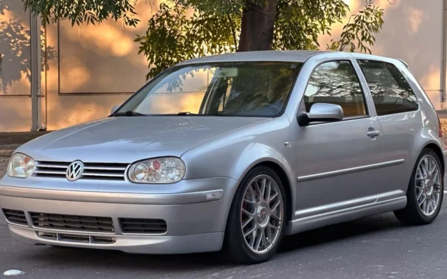 Mengulas Volkswagen GTI 337 Tahun 2002 Seharga Rp210 Juta