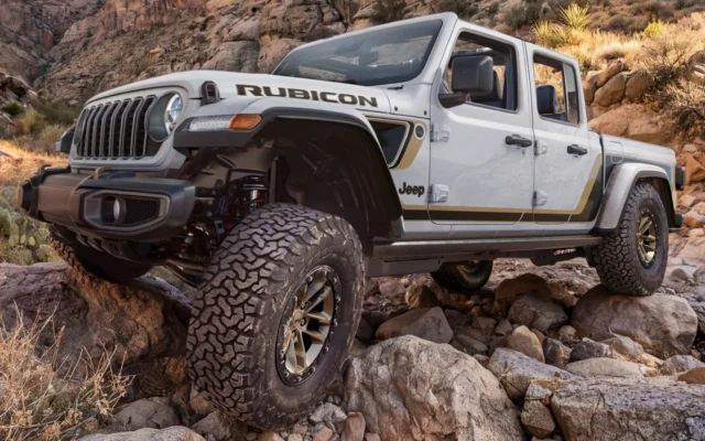 Jeep Gladiator Hadirkan Varian Khusus Off-Road 2027