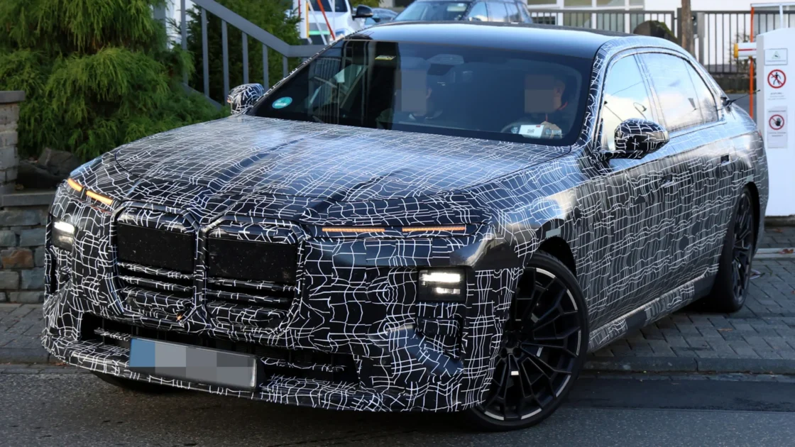 Sedan Mewah Terbaru Alpina Berbasis BMW Seri 7 Terpantau Uji Jalan