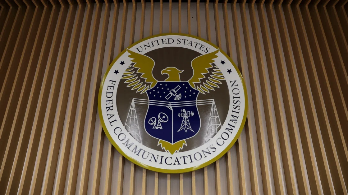 FCC Pertimbangkan Pengacak Sinyal Ponsel di Penjara AS
