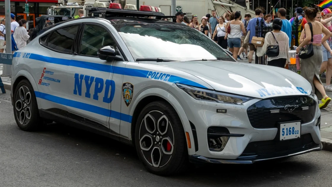 Ford Rilis Mustang Mach-E SSV Khusus Kendaraan Polisi