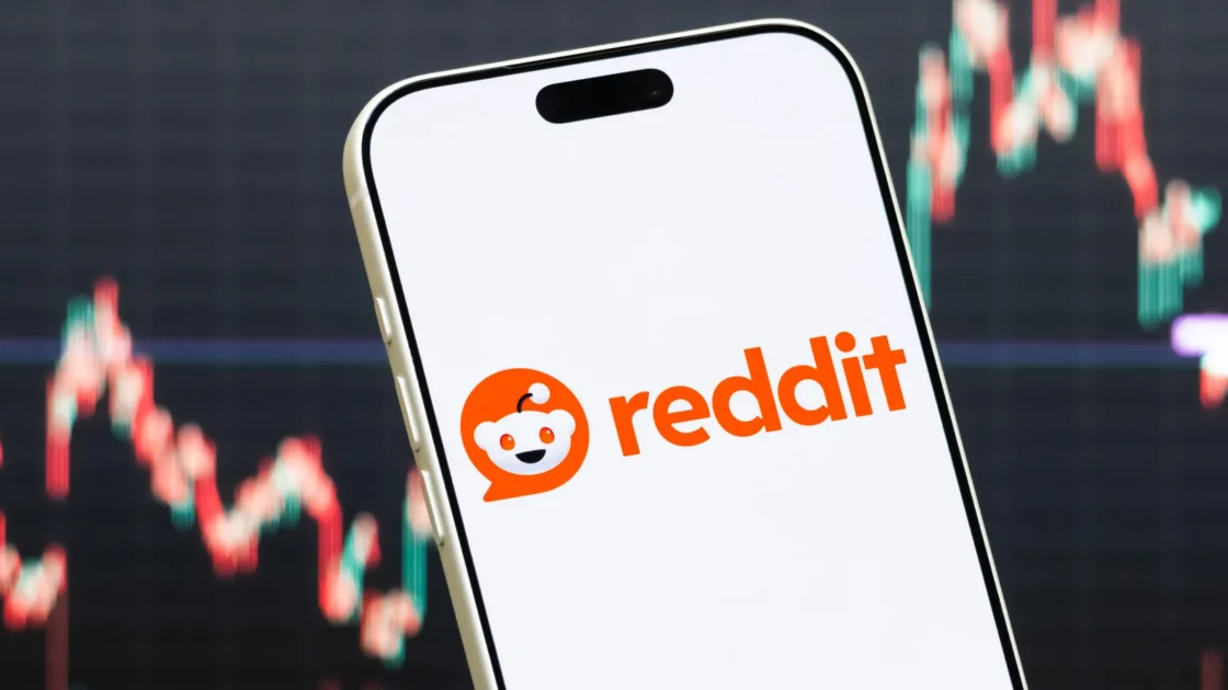 Reddit Wajibkan Pengguna Masuk Akun karena Trafik Turun