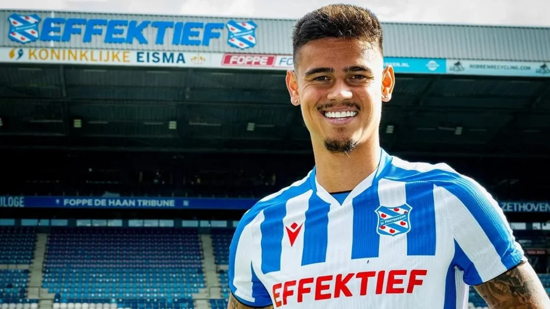 Nasib Mees Hilgers di Heerenveen Diungkap Pelatih