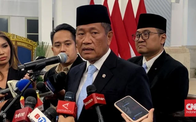 Prabowo Terima Gubernur URI Bahas Pembangunan Kampus Bogor