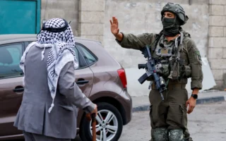 Pasukan Israel Gempur Tepi Barat, Ratusan Warga Mengungsi