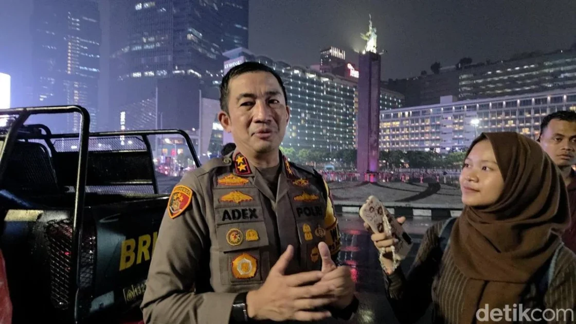 Wakapolda Metro Apresiasi Demo Tertib Mahasiswa di Bundaran HI
