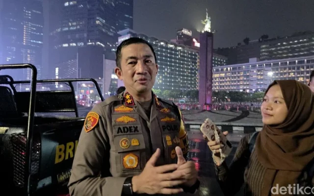 Wakapolda Metro Apresiasi Demo Tertib Mahasiswa di Bundaran HI