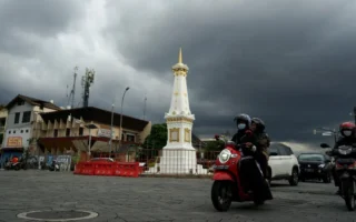 Waspada Hujan Lebat dan Angin Kencang di Indonesia Senin Ini